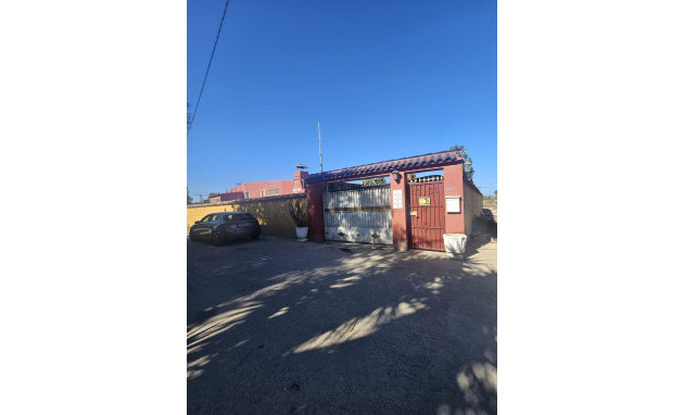 Herverkoop - Villa - Dolores - Comunidad valenciana