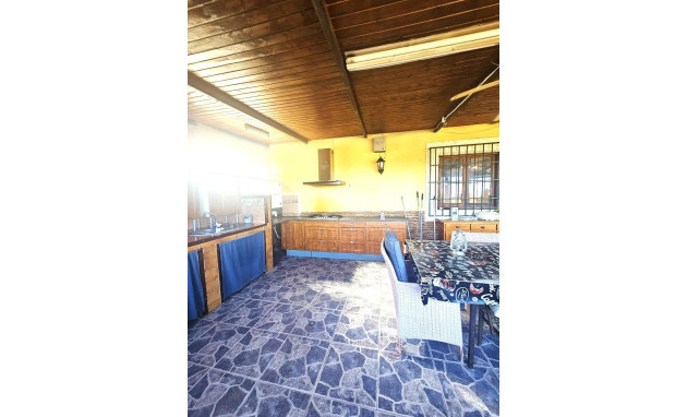 Herverkoop - Villa - Dolores - Comunidad valenciana