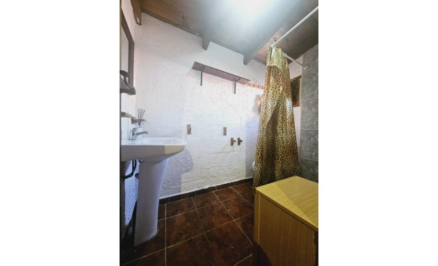 Herverkoop - Villa - Dolores - Comunidad valenciana