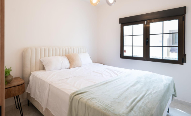 Revente - Villa - Orihuela Costa - Punta Prima