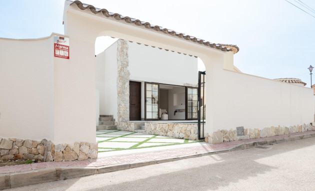 Revente - Villa - Orihuela Costa - Punta Prima