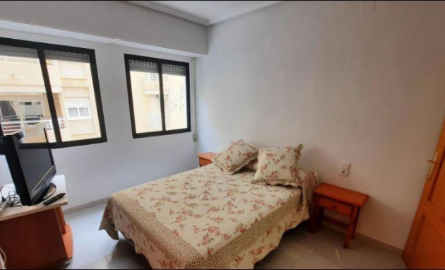 Herverkoop - Flat - Torrevieja - La Mata