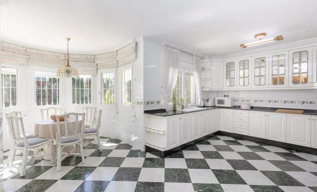 Revente - Villa - Torrevieja - Torreta florida