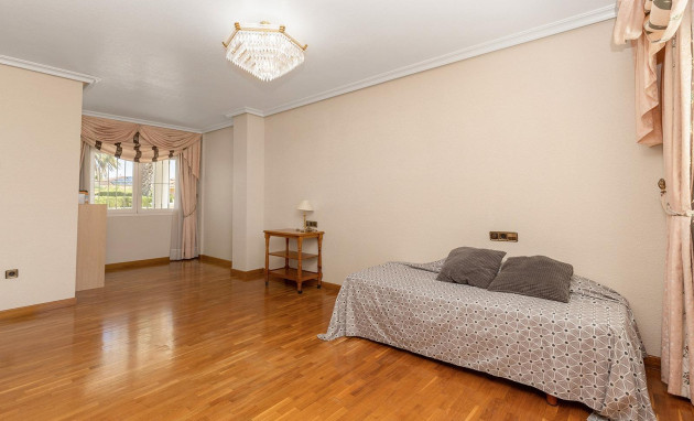 Revente - Villa - Torrevieja - Torreta florida