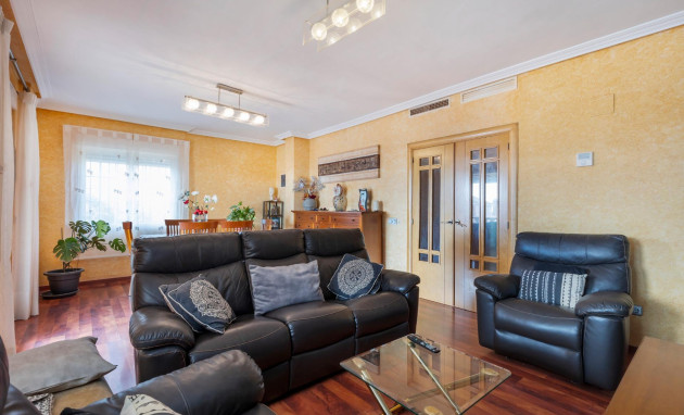 Herverkoop - Semi - Torrevieja - Aguas Nuevas