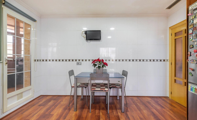 Herverkoop - Semi - Torrevieja - Aguas Nuevas