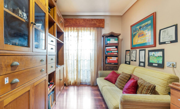 Herverkoop - Semi - Torrevieja - Aguas Nuevas