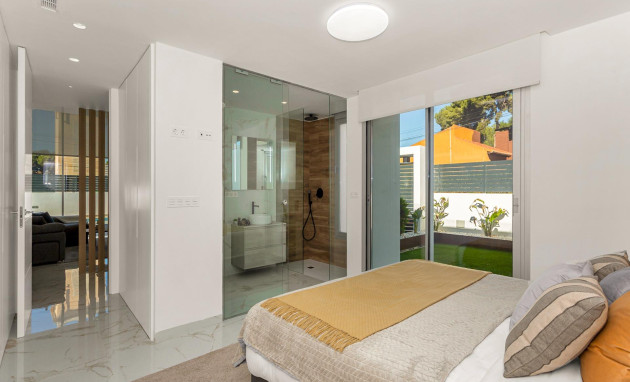 Obra nueva - Villa - Torrevieja - Los Balcones - Los Altos del Edén