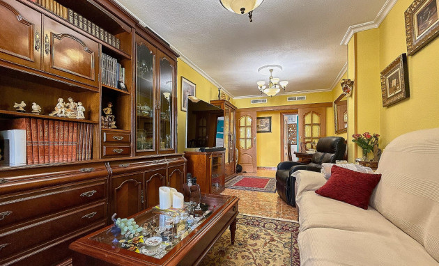 Herverkoop - Flat - Torrevieja - Playa del cura