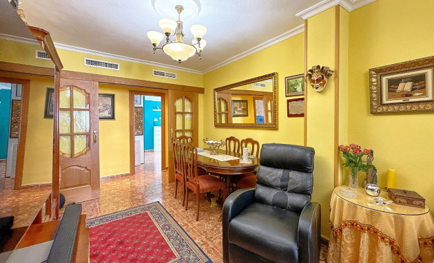 Herverkoop - Flat - Torrevieja - Playa del cura