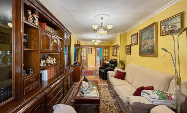 Herverkoop - Flat - Torrevieja - Playa del cura