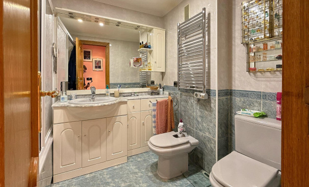 Herverkoop - Flat - Torrevieja - Playa del cura