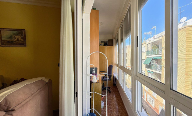 Herverkoop - Flat - Torrevieja - Playa del cura