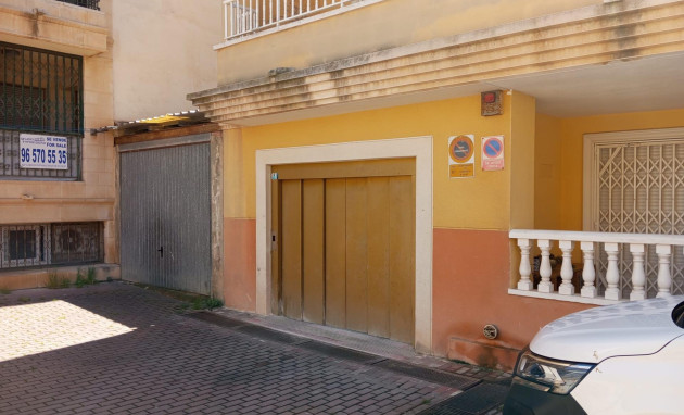 Herverkoop - Garage - Torrevieja - La Mata