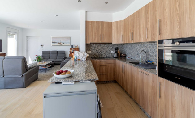 Herverkoop - Detached Villa - Torreta Florida