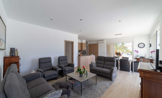 Herverkoop - Detached Villa - Torreta Florida