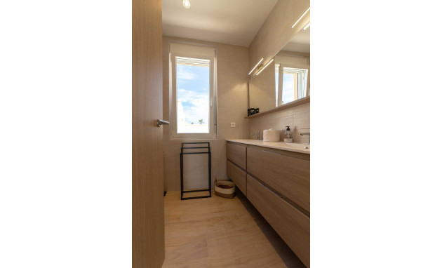 Herverkoop - Detached Villa - Torreta Florida