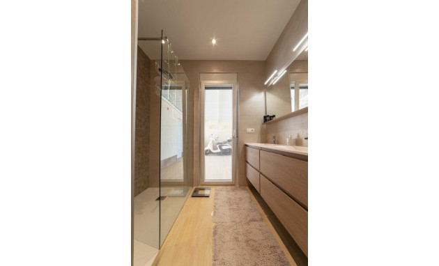 Herverkoop - Detached Villa - Torreta Florida