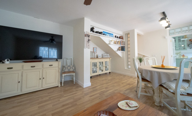 Revente - Villa - Torrevieja - Los balcones