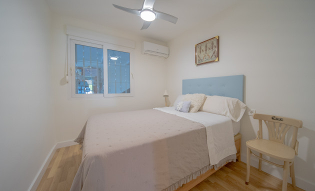 Revente - Villa - Torrevieja - Los balcones