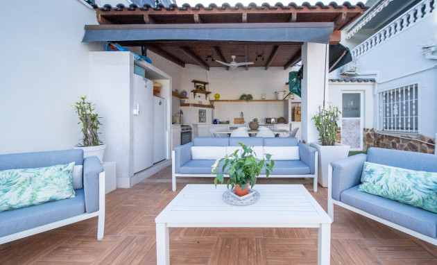 Revente - Villa - Torrevieja - Los balcones