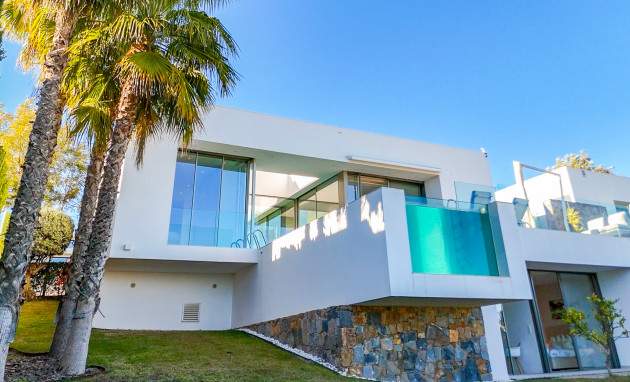 Herverkoop - Villa - Orihuela Costa - Las Colinas Golf