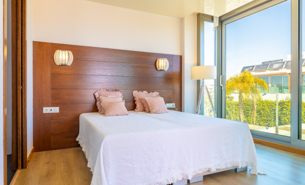 Herverkoop - Villa - Orihuela Costa - La Zenia