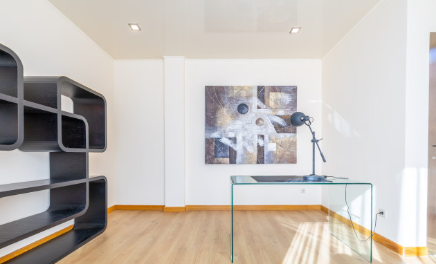 Herverkoop - Villa - Orihuela Costa - La Zenia