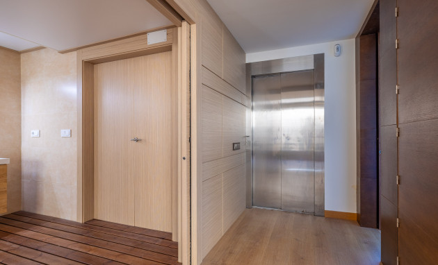 Herverkoop - Villa - Orihuela Costa - La Zenia