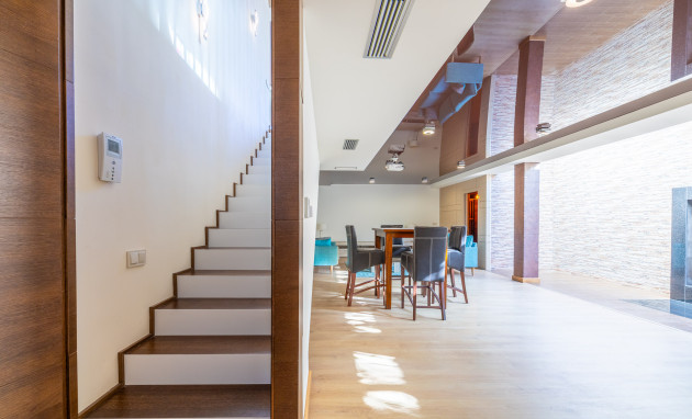 Herverkoop - Villa - Orihuela Costa - La Zenia