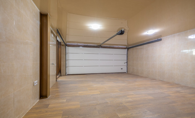 Herverkoop - Villa - Orihuela Costa - La Zenia