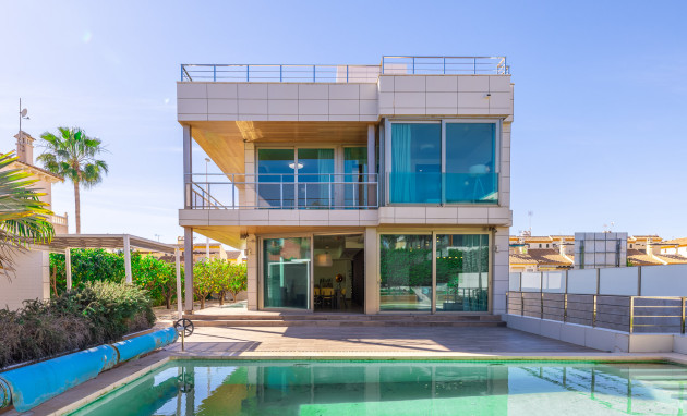 Herverkoop - Villa - Orihuela Costa - La Zenia