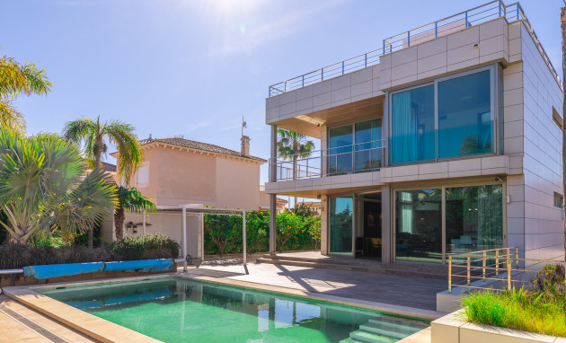 Herverkoop - Villa - Orihuela Costa - La Zenia