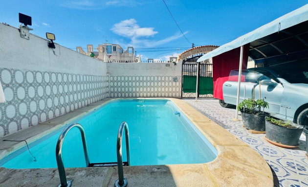 Herverkoop - Villa - Orihuela - La Aparecida