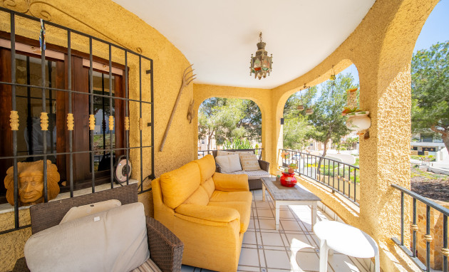 Herverkoop - Villa - Orihuela Costa - Las Filipinas