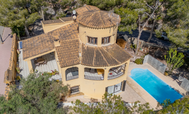 Herverkoop - Villa - Orihuela Costa - Las Filipinas