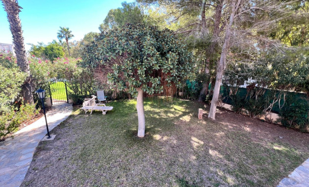 Herverkoop - Villa - Orihuela Costa - Playa Flamenca Norte