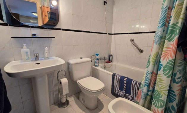 Herverkoop - Apartment - Torrevieja - Playa de los locos