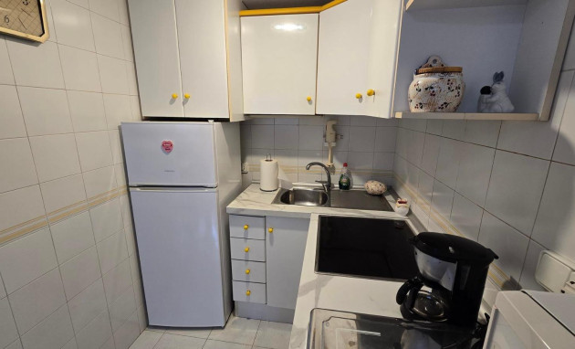 Herverkoop - Apartment - Torrevieja - Playa de los locos