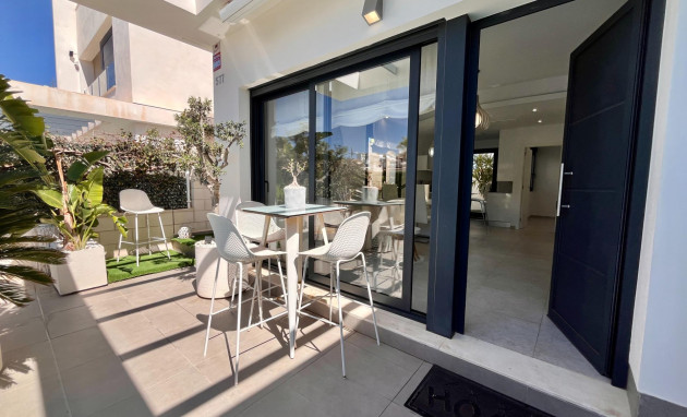 Revente - Terraced house - Orihuela Costa - Las Filipinas