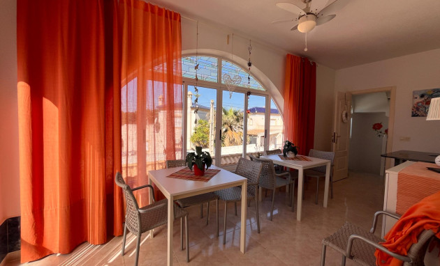 Herverkoop - Villa - Orihuela Costa - Las Filipinas