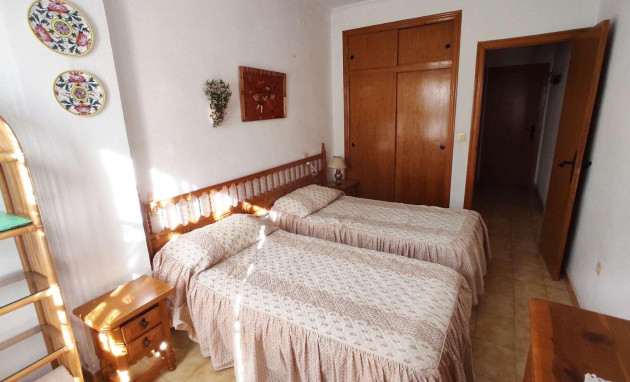 Herverkoop - Apartment - Torrevieja - Estacion de autobuses