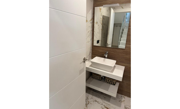 Herverkoop - Detached Villa - Algorfa - La Finca Golf