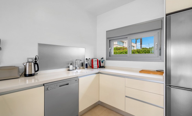 Revente - Villa - Orihuela Costa - Vistabella Golf