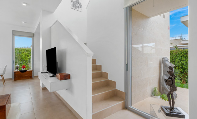 Revente - Villa - Orihuela Costa - Vistabella Golf