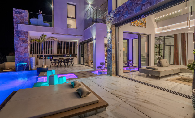 Herverkoop - Villa - Orihuela Costa - Las Colinas Golf