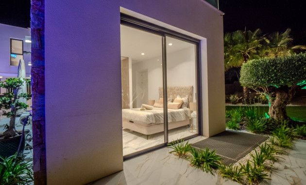 Herverkoop - Villa - Orihuela Costa - Las Colinas Golf