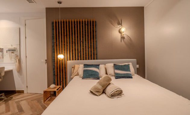 Herverkoop - Villa - Orihuela Costa - Las Colinas Golf