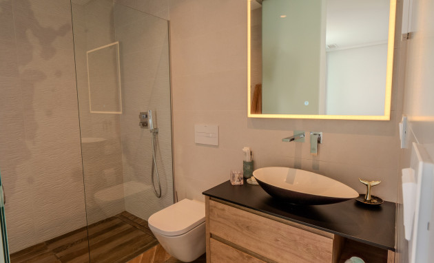 Herverkoop - Villa - Orihuela Costa - Las Colinas Golf