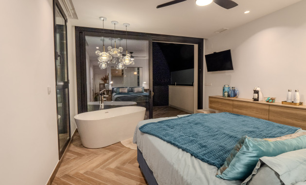 Herverkoop - Villa - Orihuela Costa - Las Colinas Golf